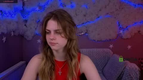 Snapshot of naya_may chatting on March 7, 10:45 am Naya online show from March 7, 10:45 am