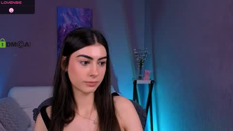 Snapshot of naya_may chatting on March 24, 10:09 am Naya online show from March 24, 10:09 am