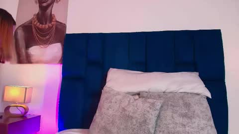 Snapshot of naya_velbet chatting on January 16, 2:04 am naya_velbet online show from January 16, 2:04 am