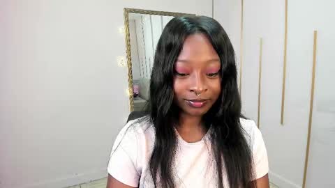 Nayaris 3 online show from December 22, 4:37 pm