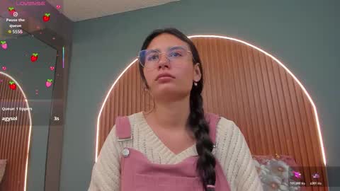 Naye  online show from November 30, 3:43 am