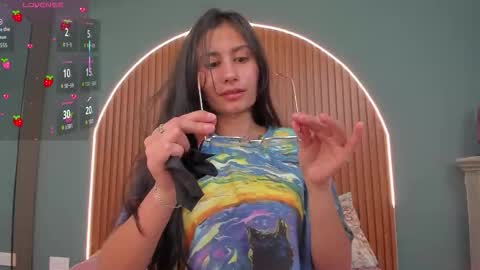 Naye  online show from December 2, 3:34 am