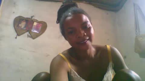 Nayla online show from February 11, 7:13 am