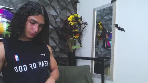Snapshot of nazper_ chatting on December 5, 8:55 pm Nazper online show from December 5, 8:55 pm