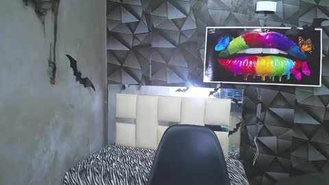 Snapshot of nazper_ chatting on December 7, 7:54 pm Nazper online show from December 7, 7:54 pm