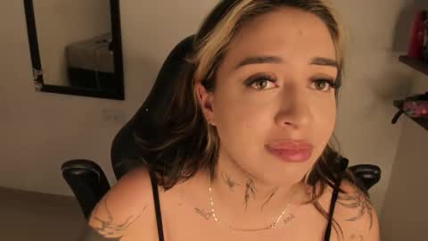 Snapshot of nazzz10 chatting on March 13, 1:07 pm nazzz10 online show from March 13, 1:07 pm