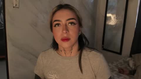 Snapshot of nazzz10 chatting on March 21, 1:26 pm nazzz10 online show from March 21, 1:26 pm