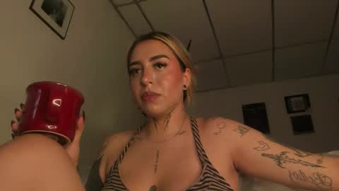 nazzz10 online show from May 17, 2:57 pm