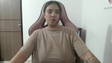 Snapshot of nebyula_star chatting on February 6, 12:04 am Nebyula online show from February 6, 12:04 am