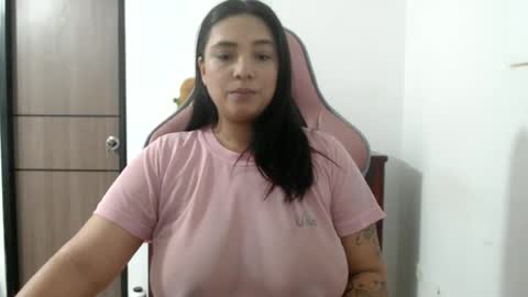 Snapshot of nebyula_star chatting on June 28, 6:36 pm Nebyula online show from June 28, 6:36 pm
