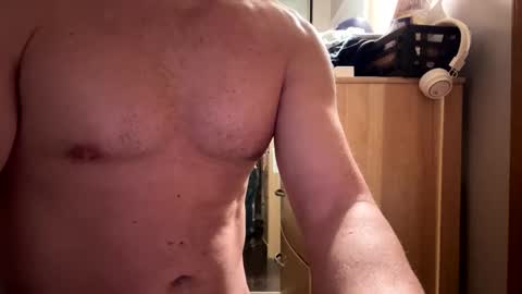 Snapshot of ned119781 chatting on February 6, 2:38 am ned119781 online show from February 6, 2:38 am