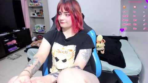 Geek Nicole    im Neeko UwU online show from October 21, 6:30 pm