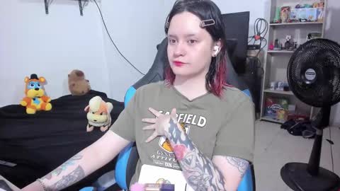 Geek Nicole    im Neeko UwU online show from February 22, 2:48 pm