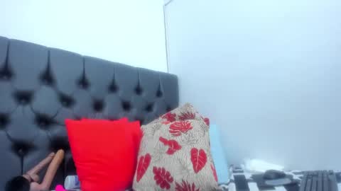 neferet_opal online show from January 18, 2:14 am