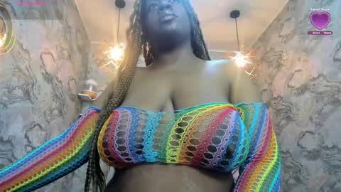 Snapshot of neffertiry_ebonny chatting on October 8, 4:15 pm Nefer  online show from October 8, 4:15 pm