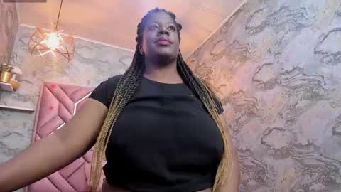 Nefer  online show from May 17, 5:31 pm