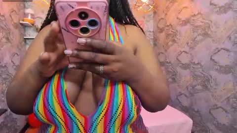 Nefer  online show from July 11, 11:57 am