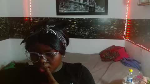  CHIKY  online show from March 21, 3:11 am