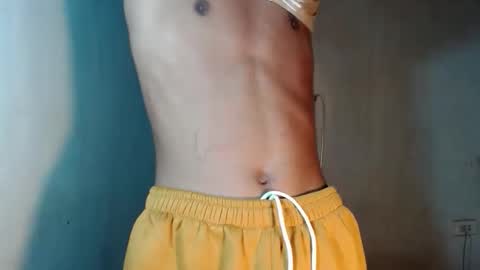 neil_asian69 online show from December 3, 3:03 am