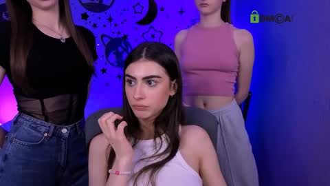 Meow online show from May 14, 1:51 pm