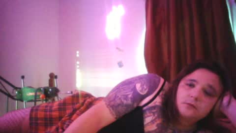 Snapshot of nellimae1989 chatting on August 2, 12:42 am nellimae1989 online show from August 2, 12:42 am