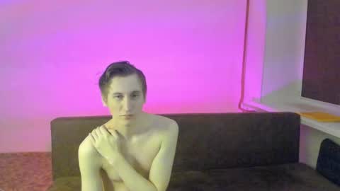 Alex online show from April 3, 11:03 pm