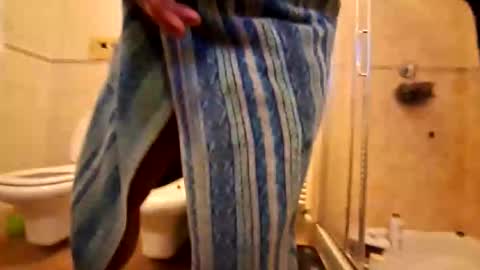 Snapshot of nembo1974 chatting on October 20, 6:41 pm boo online show from October 20, 6:41 pm