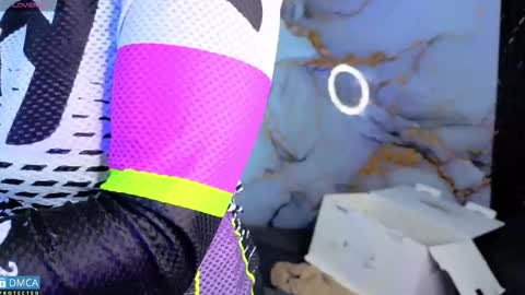 Salome Nena cupcake online show from January 8, 11:23 am