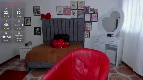 nenitaa_ online show from May 29, 11:52 am
