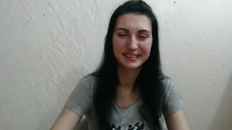 Nensy online show from January 4, 9:20 pm