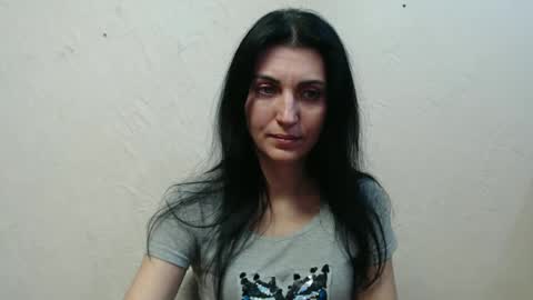 Nensy online show from January 22, 3:51 pm