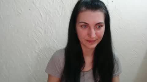Nensy online show from March 8, 7:31 pm