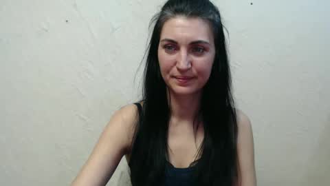 Nensy online show from March 11, 3:23 pm