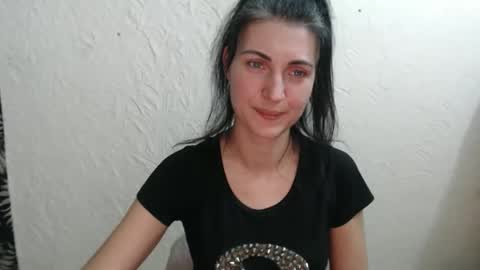 Nensy online show from January 8, 2:08 pm