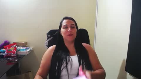 kelly lopez online show from January 9, 4:06 pm
