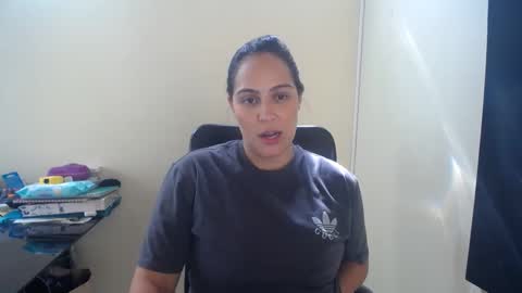 kelly lopez online show from January 25, 3:41 pm