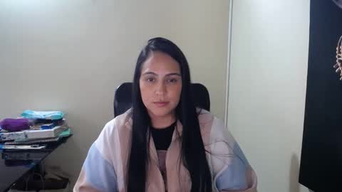 kelly lopez online show from February 6, 1:21 pm
