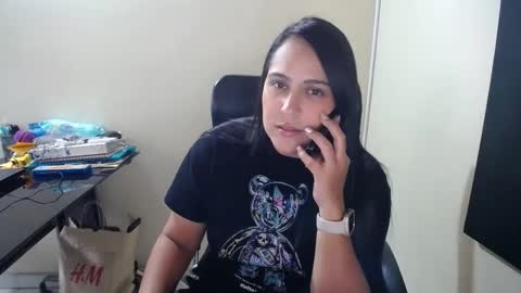 kelly lopez online show from February 18, 6:15 pm