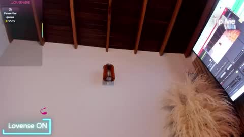 Jordan online show from September 30, 11:15 am