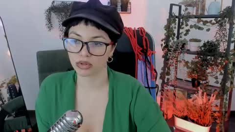 Neo Geisha online show from May 16, 1:54 pm