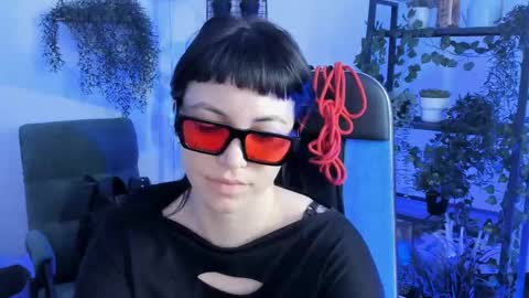 Neo Geisha online show from May 18, 1:17 pm