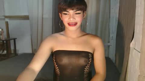 neomi online show from September 14, 12:04 pm
