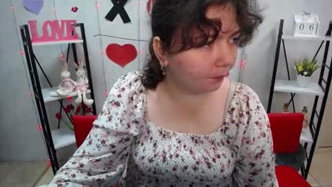 NeonilaLisova online show from October 6, 8:56 am