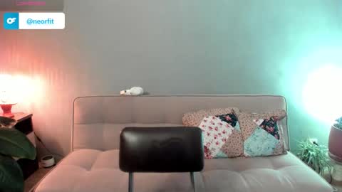 Snapshot of neorfit chatting on March 6, 10:17 pm neorfit online show from March 6, 10:17 pm