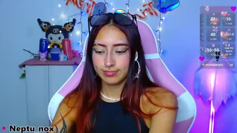 Snapshot of neptu_noxx chatting on October 15, 7:19 am Neptu noxx online show from October 15, 7:19 am