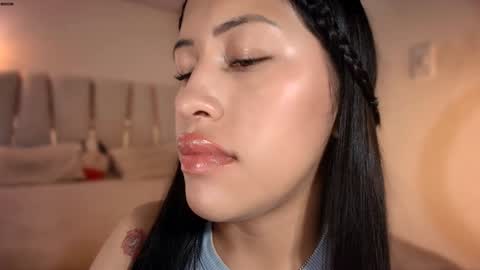 Snapshot of nerak_a chatting on January 22, 5:28 pm Helena    Every Friday new video for my fan club loves  online show from January 22, 5:28 pm