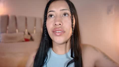 Snapshot of nerak_a chatting on January 22, 8:38 pm Helena    Every Friday new video for my fan club loves  online show from January 22, 8:38 pm
