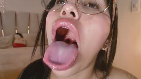 Snapshot of nerak_a chatting on January 25, 8:53 pm Helena    Every Friday new video for my fan club loves  online show from January 25, 8:53 pm