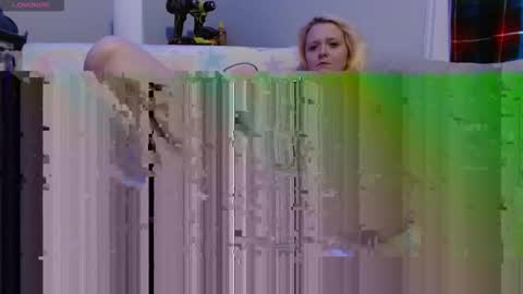 Snapshot of nerdgibbler chatting on February 10, 5:17 pm NerdGibbler online show from February 10, 5:17 pm