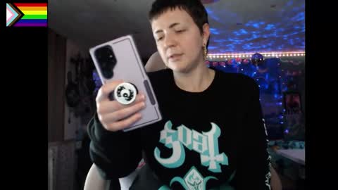 NerdySquirty online show from January 10, 6:59 am